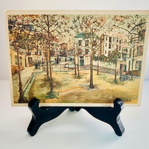 vintage Place Ravignon Montmartre Paris par Maurice Utrillo carte postale | Impression d'art de paysage urbain pittoresque | Scène de rue française à collectionner