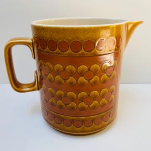 Vintage Hornsea Saffron jug | John Clappison design 1974 England | Orange + brown daisy-pattern | 700ml size for gravy sauces or custard