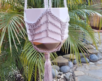White Sand Strappy Chevron Boho Style Plant Pot Hanger For 4-6" Plant Pot w/ Tassel