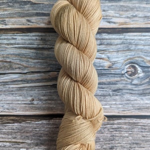 OOAK Butterbeer Christmas en Hogsmeade Peso del calcetín de colorway de hilo teñido a mano