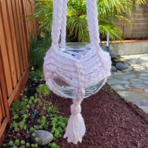 Blanco Boho Macrame estilo crochet planta pot colgador para 6 &quot; Pot w / Borla