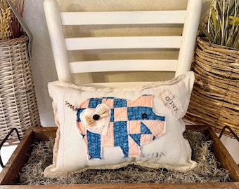 Antique Quilt Pillow, Grain Sack Pillow, Farmhouse, Pig Pillow