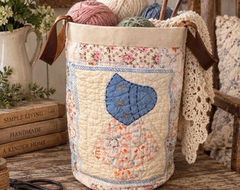 Vintage Sunbonnet Sue Quilt Bucket Bag – Handmade Quilted Tote – Cottage Farmhouse Project Bag – Vintage Textile Storage Basket