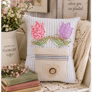 Tulip Applique Pillow, Vintage Grain Sack Flower Pot Pillow, Farmhouse Throw Pillow, Cottage Decor, Spring Tulip Cushion, Rustic Farmhouse