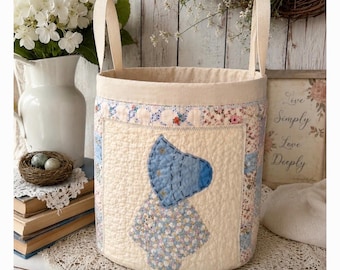 Vintage Sunbonnet Sue Quilt Bucket Bag – Handmade Quilted Tote – Cottage Farmhouse Project Bag – Vintage Textile Storage Basket