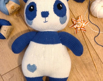 PDF Knitting Pattern - Squishy Heart Panda