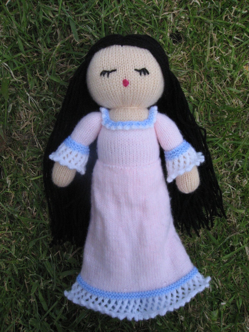 PDF Knitting Pattern The Sleepy Princess image 1