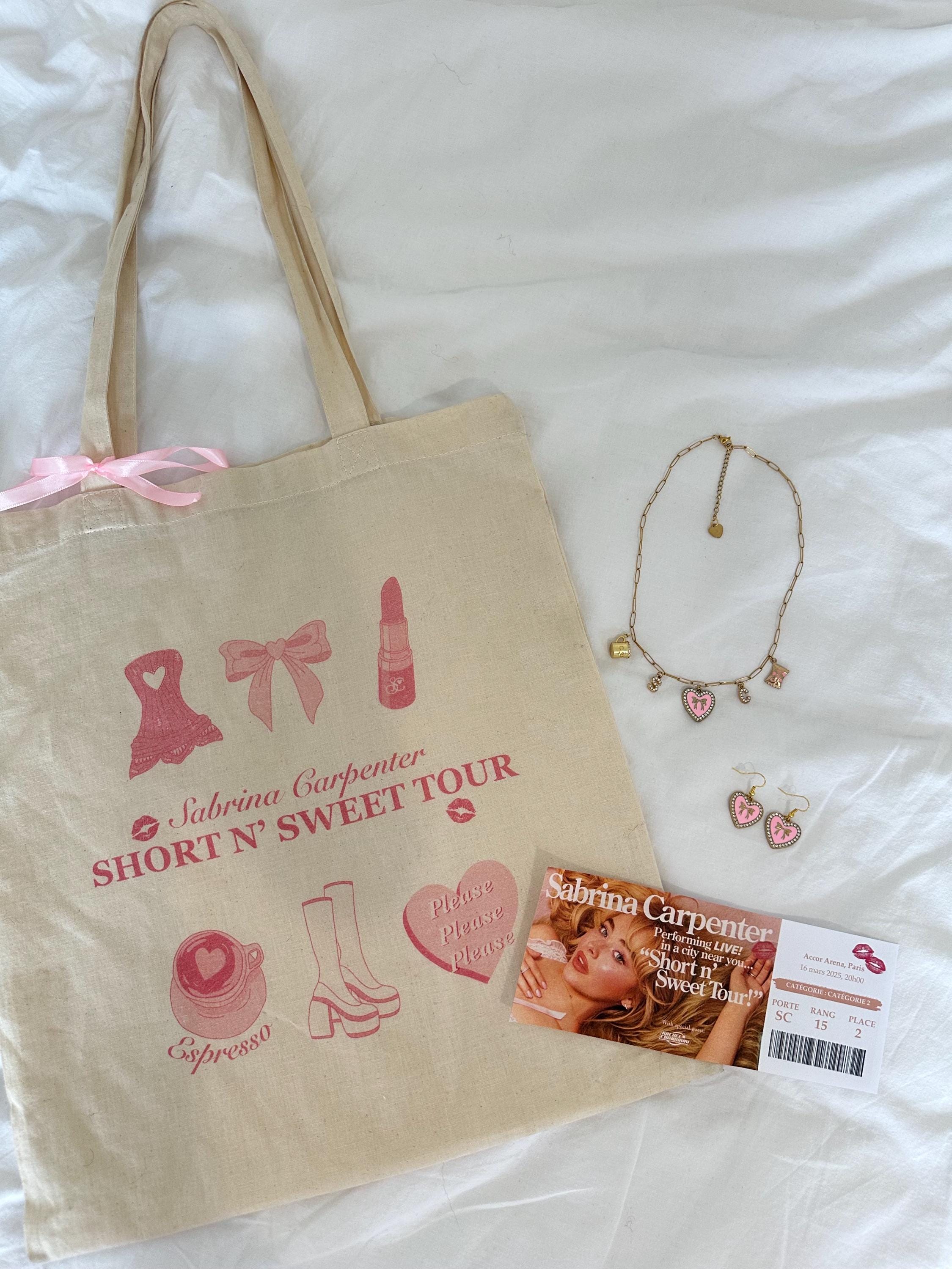 【Sabrina Carpenter】サブリナ♡公式トートバッグ Amazon.co.jp: Sabrina Carpenter Tote Bag Cloth Bag : Toys