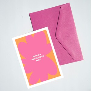 Geïllustreerde A6-wenskaart met bloemenprint 'Happy Mother's Day' voor Moederdag