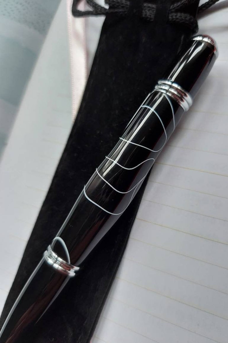 Handmade Black and White Acrylic Cigar Ballpoint Pen Gatsby Design Hand-turned