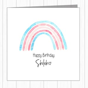 Cartão de aniversário personalizado LGBTQ+ Transgênero - Arco-íris em aquarela nas cores da bandeira