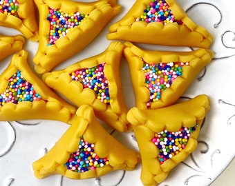 Sprinkle Purim Hamantaschen or Hamantashen!  Delicious, Kosher, Vegan and Gluten-free!  Great for Purim Parties!