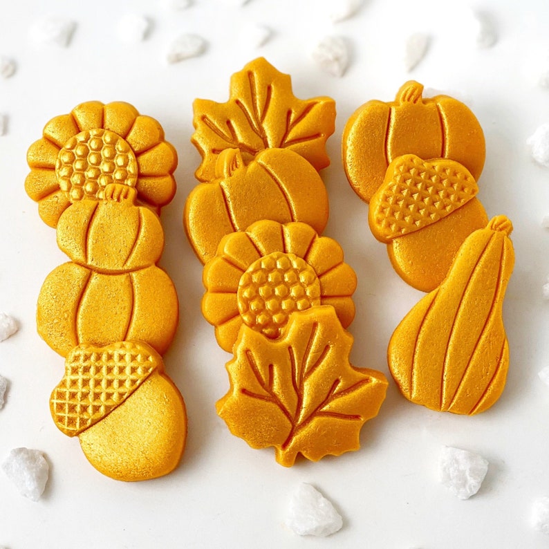 Luxe Golden Thanksgiving Candy Tiles Marzipan Leaves, Sunflowers, Acorns, Pumpkins and Gourds Great Thanksgiving Hostess Gift image 2