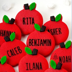 Roch Hachana : Pommes personnalisées personnalisées !  Idée de service pour le dîner de Delicious Massepain. C'est aussi un super cadeau d'hôtesse ! Certifié casher !