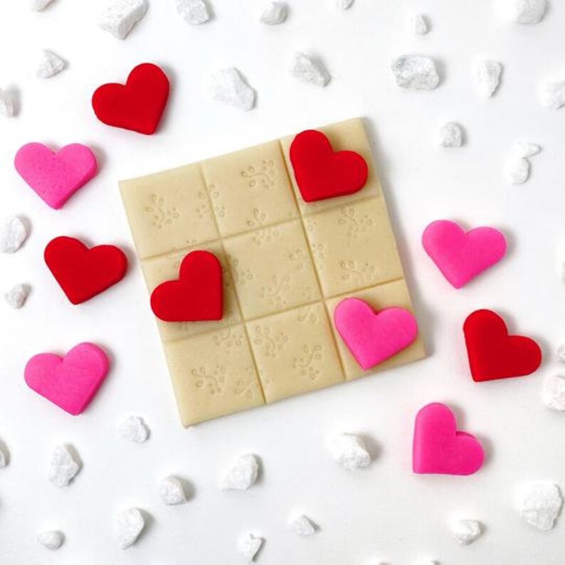 Edible Valentine's Tic Tac Toe Candy Play the game and then eat this Romantic and Delicious Gift and Treat Pink and Red Hearts