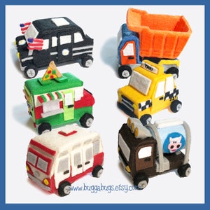 CARS 2 - PDF 縫製パターン (タクシー、ピザ トラック、ミルク トラック、リムジン、ダンプ トラック、バン)