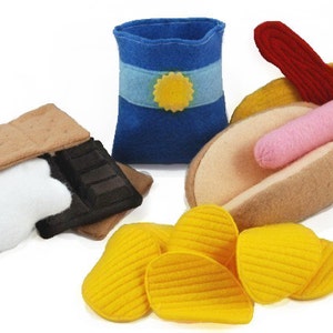 CAMPING SET PDF Felt Food Pattern Hot Dog, Bun, Chips, S'more image 2