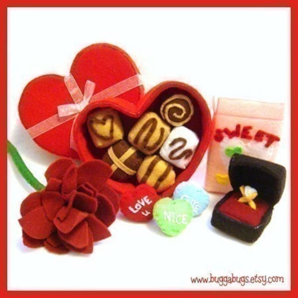 Be MY VALENTINE - Patrón de comida en fieltro PDF (Caja de chocolates, Bombones, Corazones de caramelo, Rosa, Caja de anillos, Anillo)