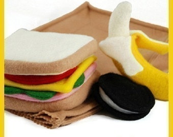 SACK LUNCH - PDF Felt Food Pattern (Sandwich, Chocolate Cookie, Banana, Peel and Sack)