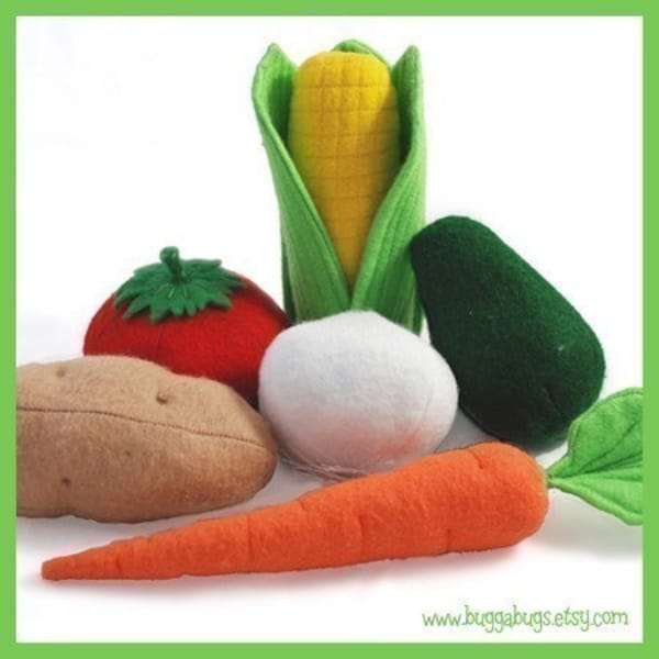 VEGETABLES - PDF Felt Food Pattern (Corn on the Cob, Onion, Carrot, Tomato, Avocado, Potato)