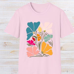 Flowers Shirt, Gift for Mom, Floral Sweatshirt, Wild Flowers Shirt, Plant Lover Shirt, Flower Garden Shirt, Autumn Shirt, Gift for Grandma,