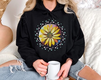 Cute Boho Shirt Comfort Daisy Shirt Wildflower T-shirt Floral Hoodie Colors Flower Shirt Women's Plant Botanical Tee Garden Sister Gifts