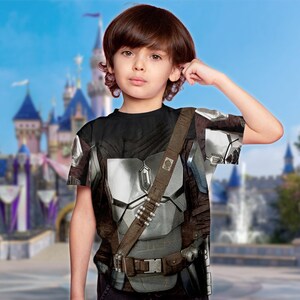 Warrior Fictional Movie Character Cosplay Costume Shirt, Mandalorian Halloween Costume For Family Group 3D Shirt, Super Hero Gift Friends Bild 4