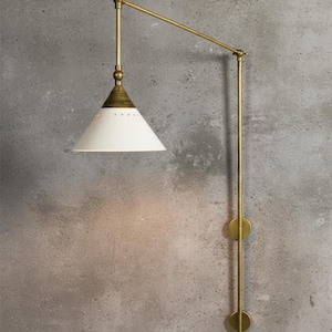 Zwei große Italienische Wandlampen Wandlampen im Stilnovo Stil | Verstellbare Wandleuchte