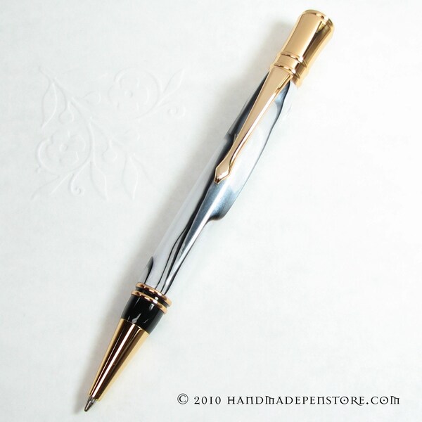 Ball-Point acrylic Pen in Duofold Style - Handmade in ONYX (Pearl White and Black)
