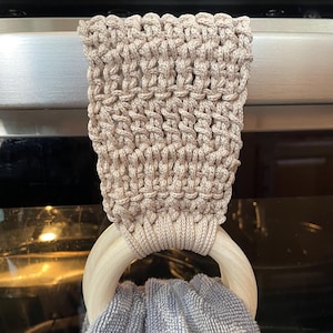 Kitchen Towel Holder - Crochet Towel Topper - Crochet Towel Ring - Crochet Towel Holder - Kitchen Decor