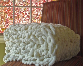 Chunky Knit Bed Runner Pattern: Easy Arm Knitting (PDF Pattern)