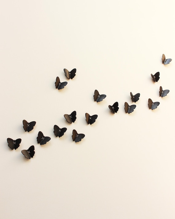 3D Porcelain Butterfly Wall Art: Black & Gold Wire Set of 18
