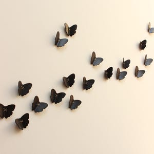 3D Porcelain Butterfly Wall Art: Black & Gold Wire Set of 18 image 2