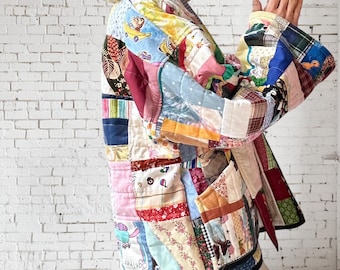 ジャケット・アウター noill reversible crazy pattern jacket Adidas Originals Mens Lunar New Year Allover Print
