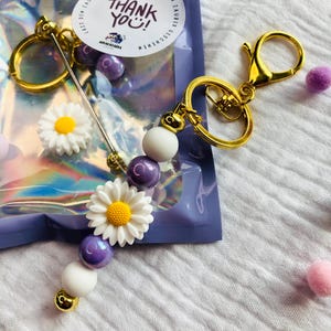 DIY set for children-DIY craft set-party favors for children&#39;s birthdays-birthday party favors-children&#39;s gifts-key chains-little things