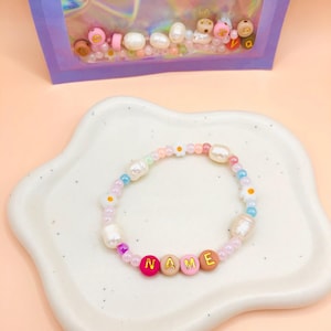 personalisiertes DIY Armband-personalisierte Kindergastgeschenke-DIY Set-DIY Armband-Kleinigkeiten Schultüte-Geburtstagstüte-Perlenarmband