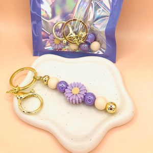 DIY set for children-DIY craft set-party favors for children&#39;s birthdays-birthday party favors-children&#39;s gifts-key chains-little things