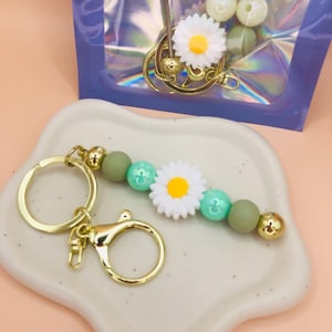 DIY set for children-DIY craft set-party favors for children&#39;s birthdays-birthday party favors-children&#39;s gifts-key chains-little things