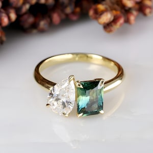 Peer en smaragd stralend geslepen Moissanite verlovingsring, Toi-et-Moi-beloftering, trouwring met twee stenen, 18K gouden bruidsring voor vrouwen