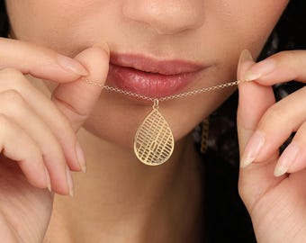 Custom Map Necklace, Coordinate Pendant, Where We Met Map Necklace,Location Necklace,First Kiss Necklace, Birthplace Necklace,Valentines Day