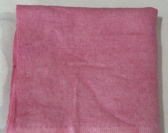 Tela de lana teñida a mano color rosa cereza - Ideal para alfombras, apliques de lana y acolchado.