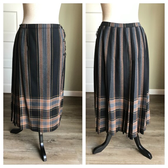 60s 70s Vintage Aljean Canada Wool Kilt Skirt / Ta