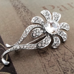 Rhinestone brooch crystal brooch, wedding brooch, rhinestone brooch pin, crystal brooch
