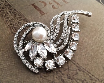 Wedding Brooch Rhinestone Brooch Bridal Brooch Pearl Brooch Crystal Brooch