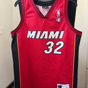 Miami Heat #32 Shaquille O’neal vintage basketball shirt  jersey Champion sz. M