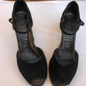 vintage 1950,s sandals