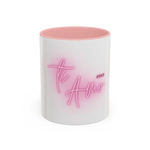 Taza romántica italiana de neón con brillo Ti Amo para el día de San Valentín / Taza de café con acento rosa de 11 oz / Taza de amor, lindo regalo para parejas / Estética romántica italiana