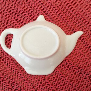 Ceramic Teabag Holder Chef Holding Bottle of Wine 4.5 image 3