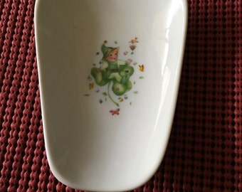 Ceramic Spoon Rest with Leprechaun 5"and 3 1/2 Wide at the top of spoon