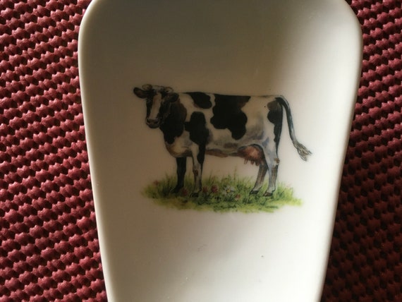 Ceramic Spoon Rest With Black and White Cow 5 Inches Wide and 3 1/2 Wide at  Top of Spoon 